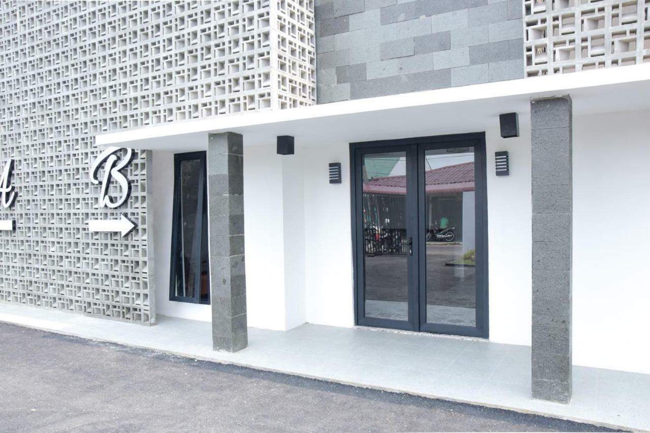 Reddoorz Plus Near Unimed Medan Esterno foto
