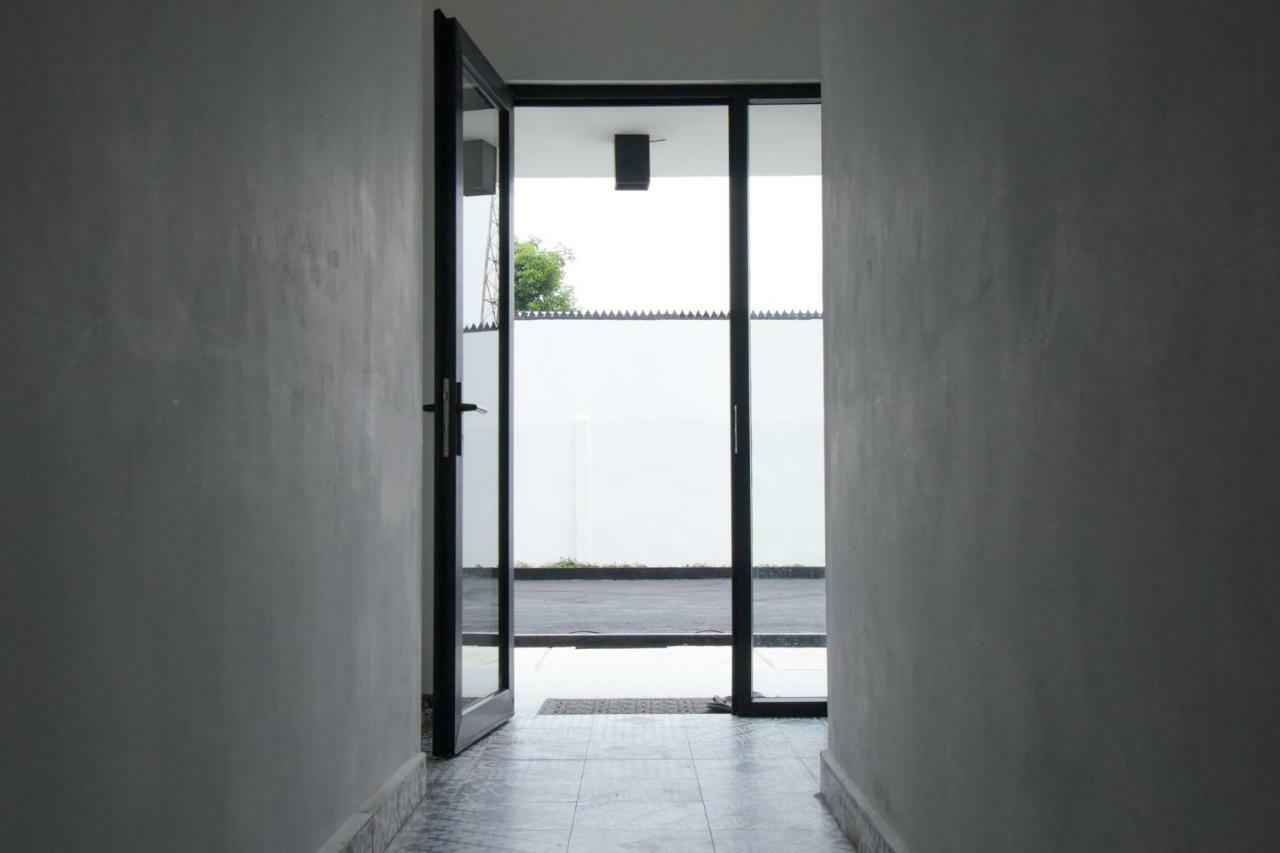 Reddoorz Plus Near Unimed Medan Esterno foto